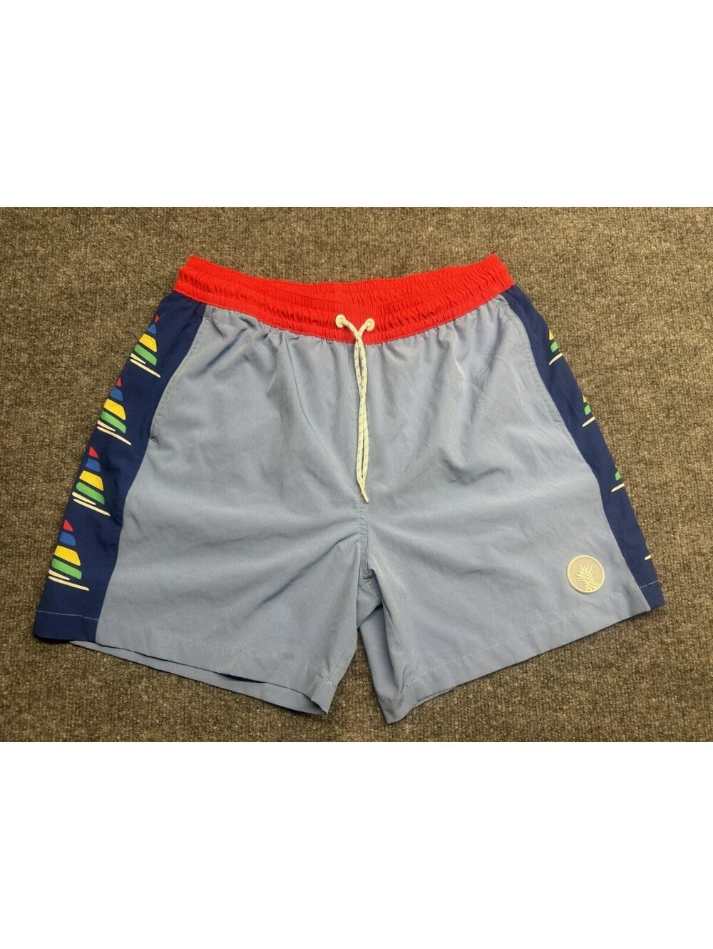 Chubbies Shorts Mens Large Blue Sailboat Race Days 5.5 Inch Mesh Lined Swim
